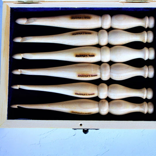 Handcrafted Maple Wood Crochet Hooks (Set of 6 Hooks, 4mm - 9mm) with a Beautiful Handmade Pinewood Box