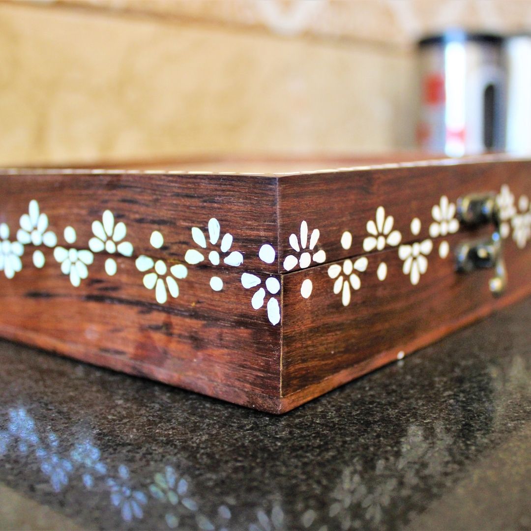 Sheesham wood handcrafted and hand painted wooden spice box / masala dani with nine removable partitions.