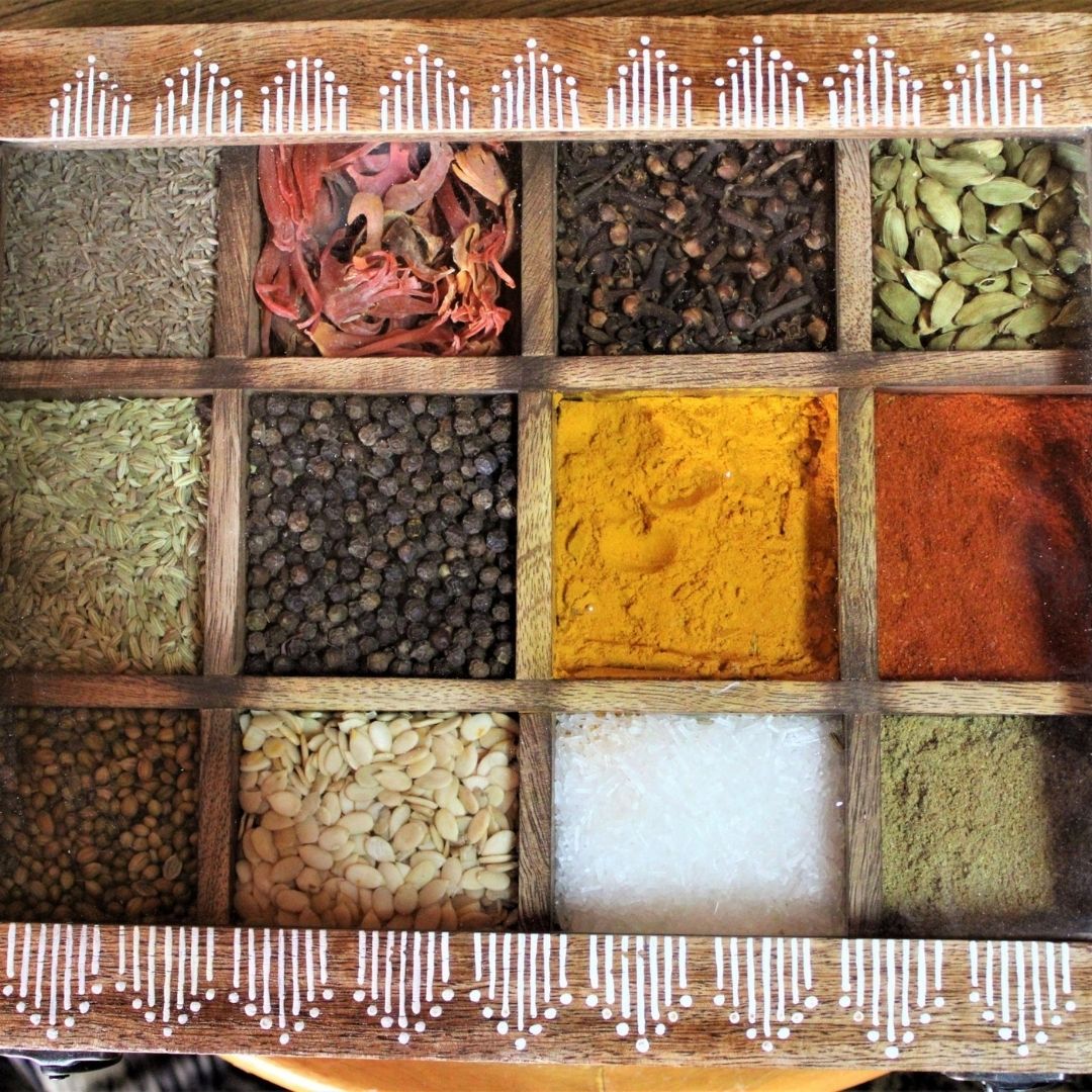 Mango Wood Spice Box with Aipan Inspired Painting. Twelve Large Partitions with Glass Top and Free wooden Spoons.