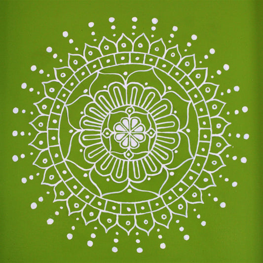 Traditional Aipan Inspired Hand Painted Wooden Serving Tray with Coaster Set