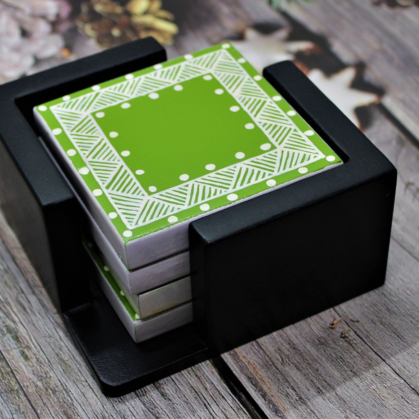 Traditional Aipan Inspired Hand Painted Wooden Serving Tray with Coaster Set