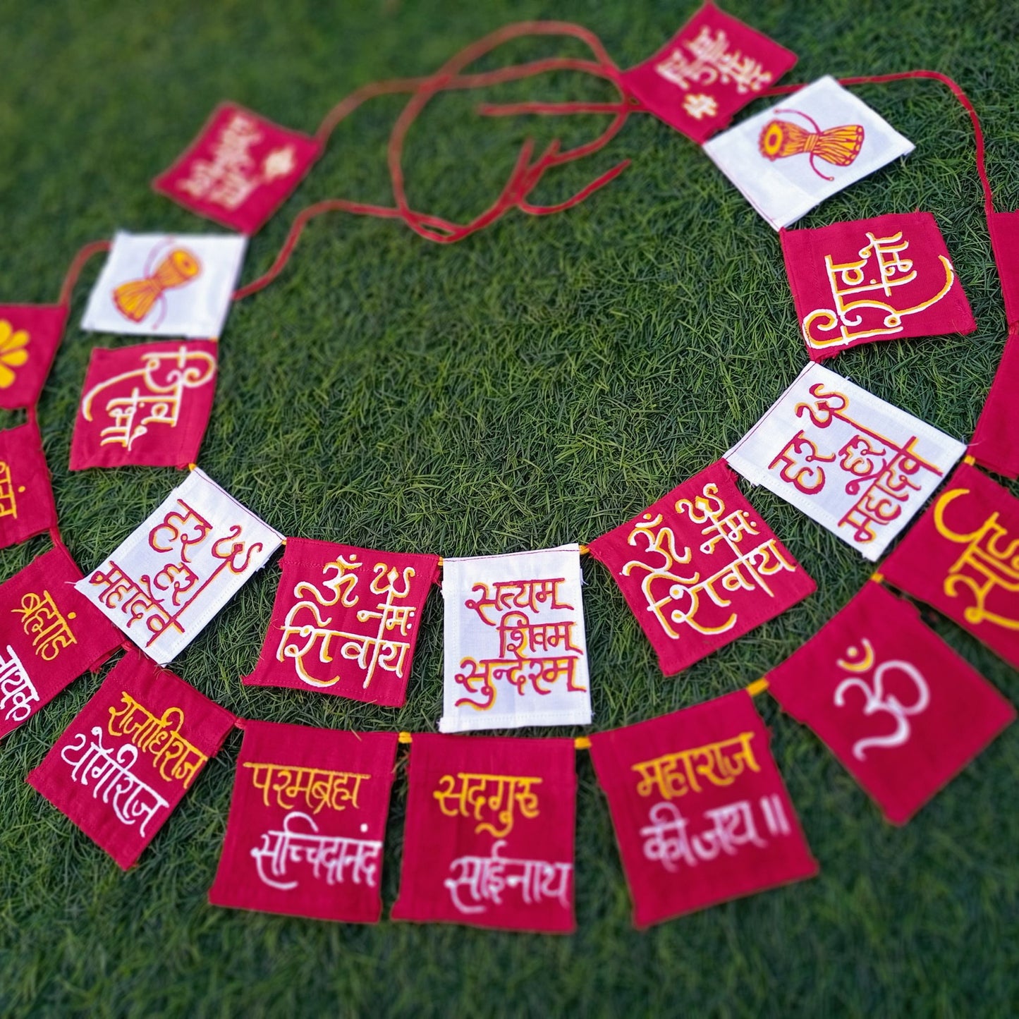 Hand Painted Torans from Uttarakhand. Slogans like Pahadi Biker, Seedhe Pahad Se and Many more. Toran fits doors / windows of your house. Its also a perfect fit for your car. These can also be customised as per the requirement or request from buyer.