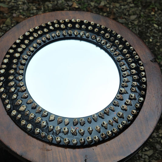 Handcrafted Mirror with Shell Design for Bathroom/Dressing Room