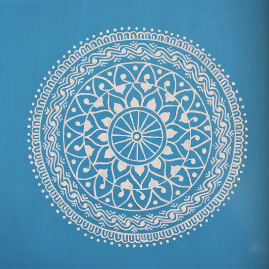 Traditional Aipan Inspired Hand Painted Wooden Serving Tray with Coaster Set