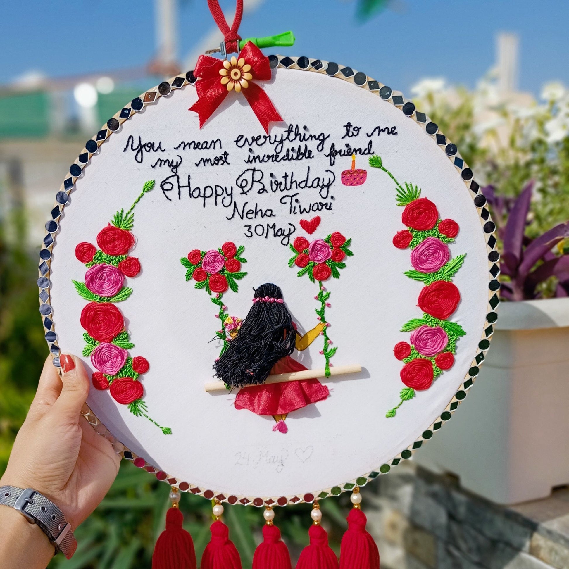 Designer hoops for wedding gifts, birthday gifts, anniversary gifts, customised gifts for all occasions. 
