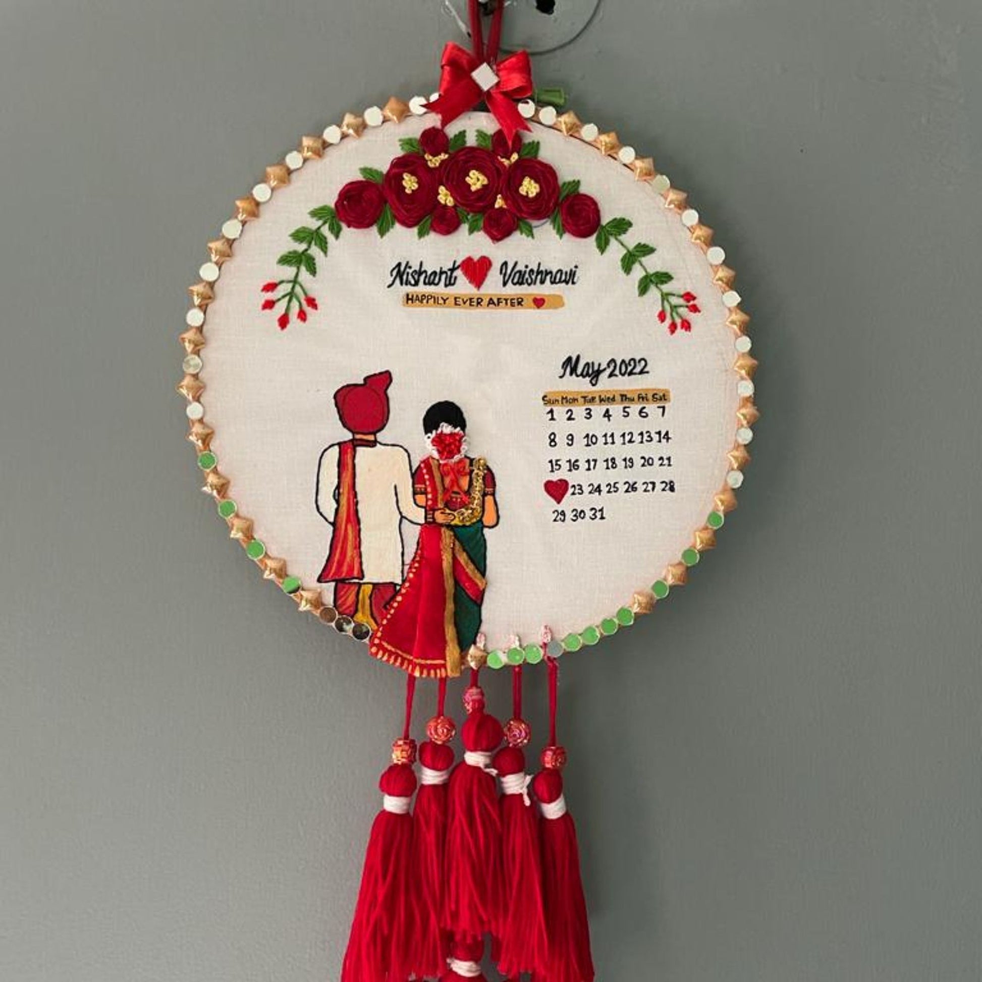 Designer hoops for wedding gifts, birthday gifts, anniversary gifts, customised gifts for all occasions. 