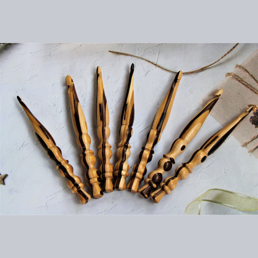 Handcrafted Mixed Wood 'I Make String Pretty' Crochet Hooks with Pinewood Box (Set of 7 Hooks, 4mm - 10mm)